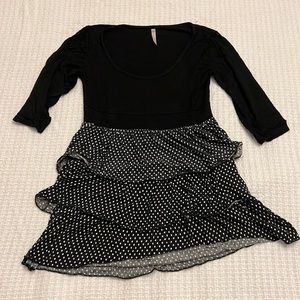 Rue21 Black and White Top